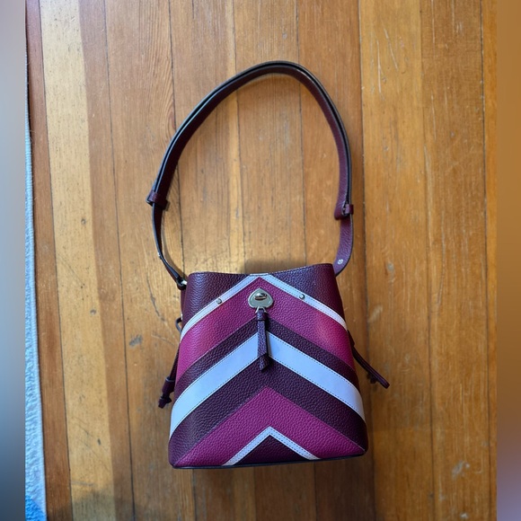 Kate Spade Burgundy and Cream Chevron Crossbody Bag - Picture 2 of 8